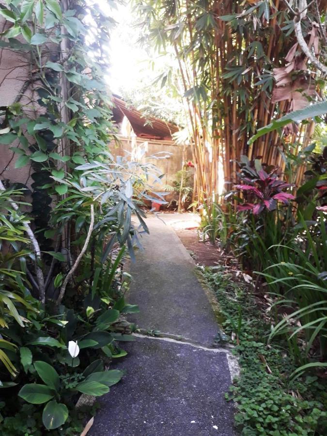 Manggis Sari Guesthouse Ubud  Ngoại thất bức ảnh