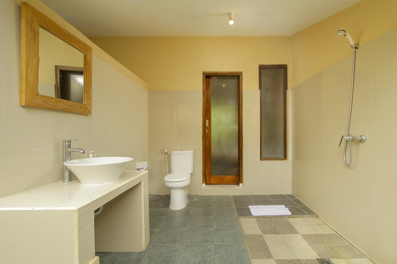 Manggis Sari Guesthouse Ubud  Ngoại thất bức ảnh