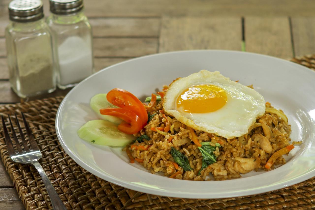 Manggis Sari Guesthouse Ubud  Ngoại thất bức ảnh