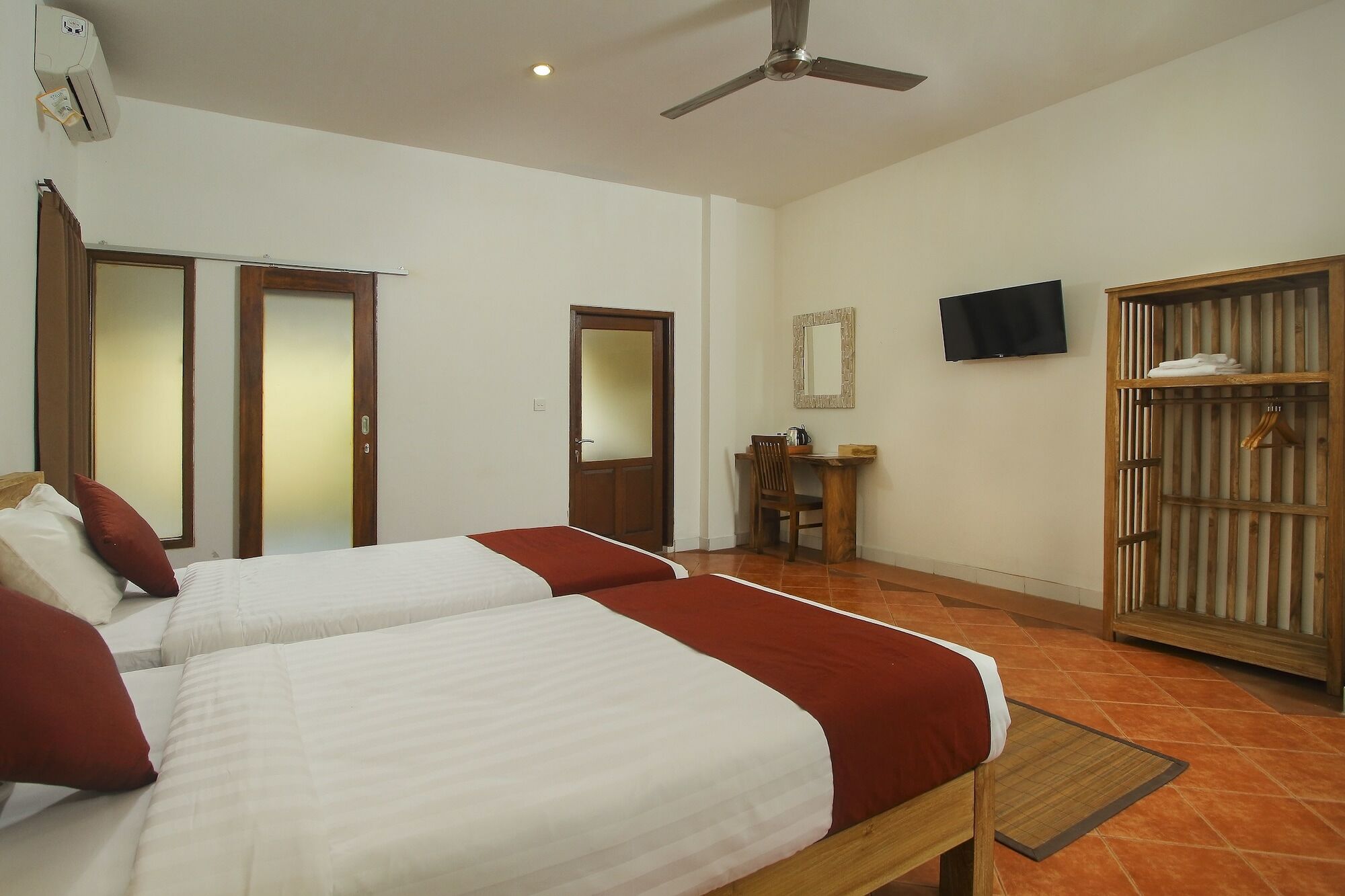 Manggis Sari Guesthouse Ubud  Ngoại thất bức ảnh